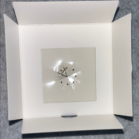 Anne Klein Floral Brooch - Gold and Orange - Picture 4 of 7